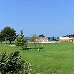 Apartments Drago 589 *