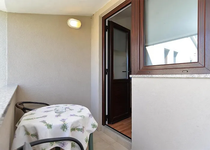 Apartments Drago 589 *