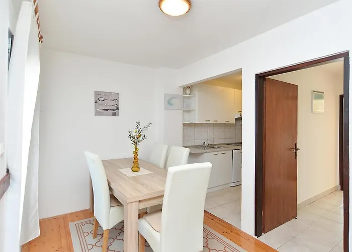 Apartman Apartments Drago 589 *