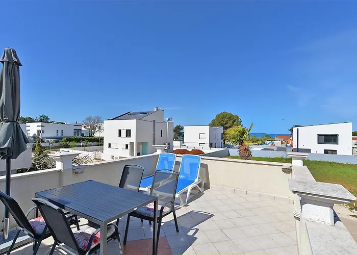 Apartments Drago 589 Apartman Fazana