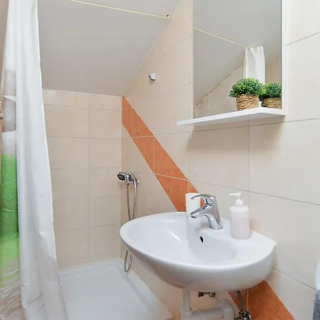 Apartment Apartments Drago 589