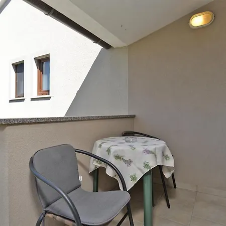 Apartments Drago 589 *