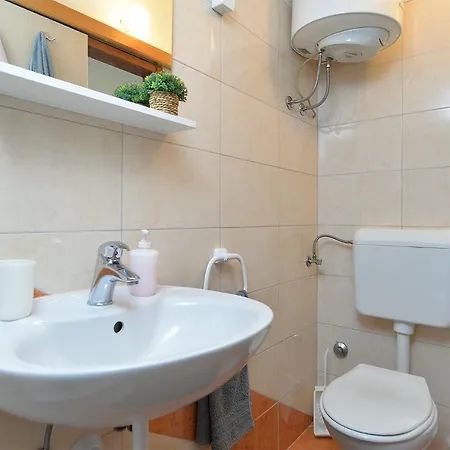 Apartment Apartments Drago 589 Fazana