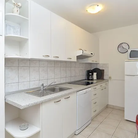 Drago 589 Apartament