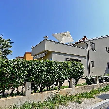 Apartment Apartments Drago 589 Fazana